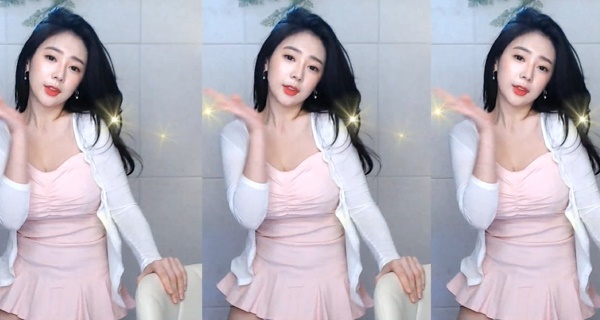 无限看老司机开车直播的富二代app推广二维码下载|一款让你使用后就舍不得的软件