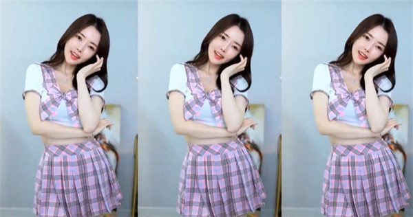 保时捷直播最新版：可以看到全网优质美女深夜直播的软件平台