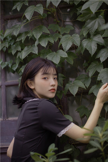 蜜柚app破解直播安卓：安卓手机用户们都在使用观看直播的软件