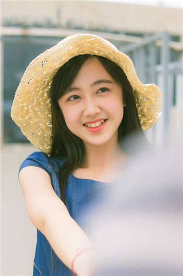 花季传媒app破解免费：免费观看VIP专属视频和下载电视剧的播放软件