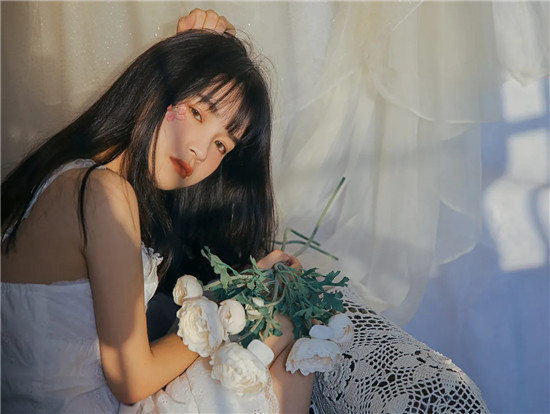 芭乐视频app幸福宝视频：手机播放记录同步观看多屏互动的手机软件